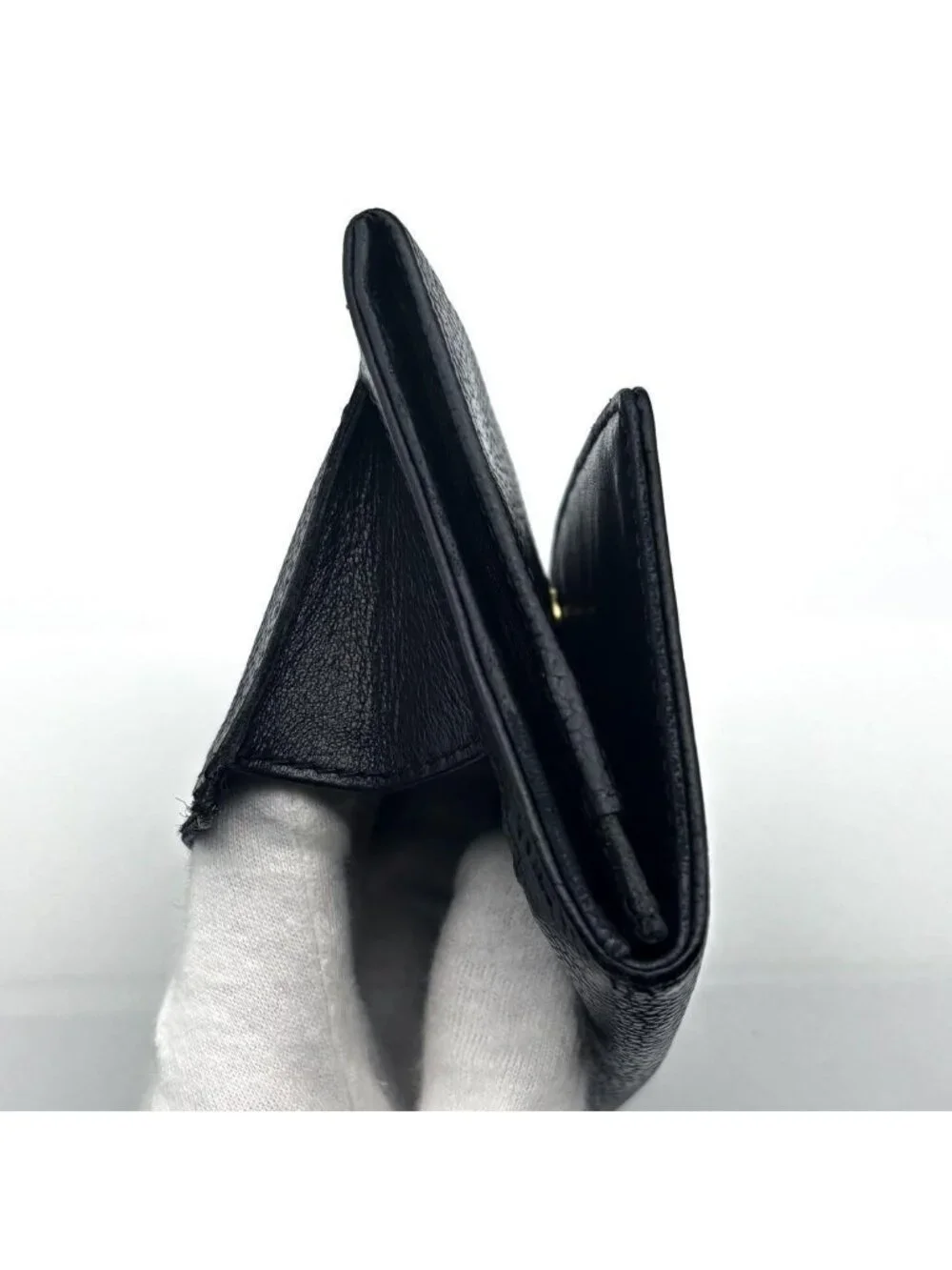 Chanel Wallet Cocostitch Jumbo CC Logo Caviar